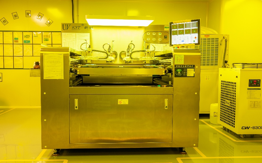 9、CCD曝光機.jpg